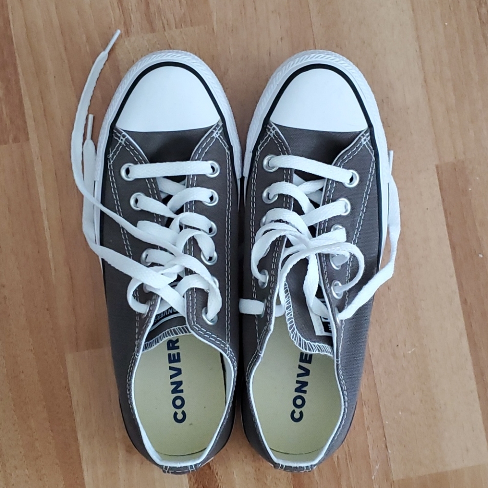 New women's converse
